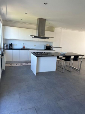 Appartamnet 3 bedroom + living